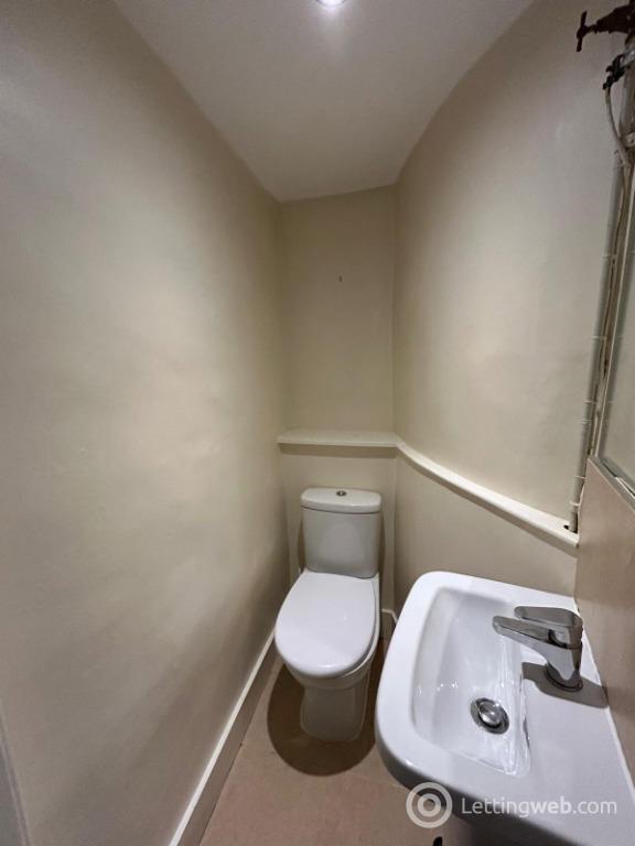 Property to rent in Barony Street, Edinburgh, EH3