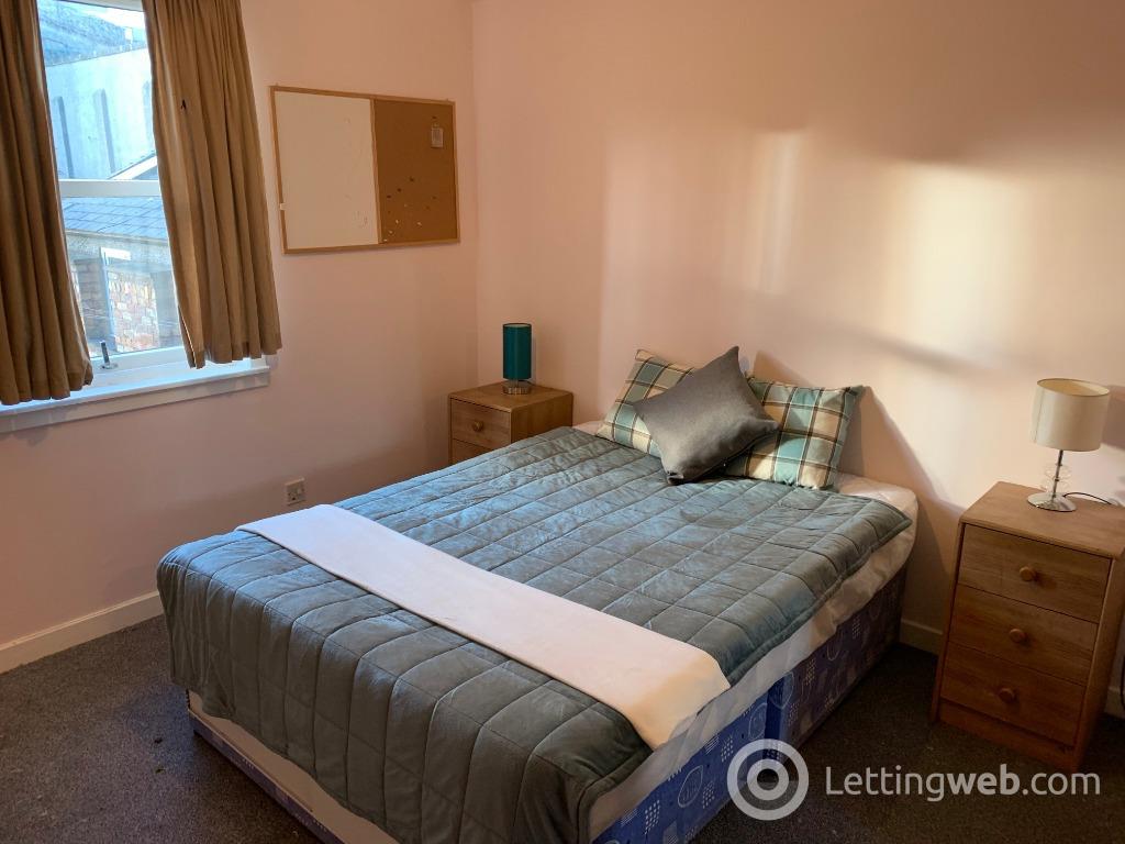 Property to rent in Nicolson Street, Edinburgh, EH8