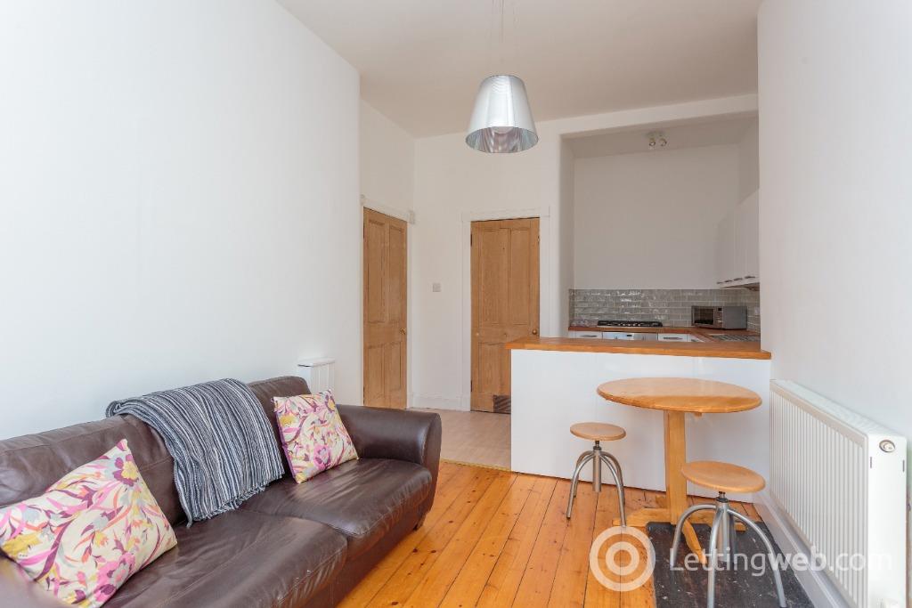 Property to rent in Comely Bank Street, Edinburgh, EH4