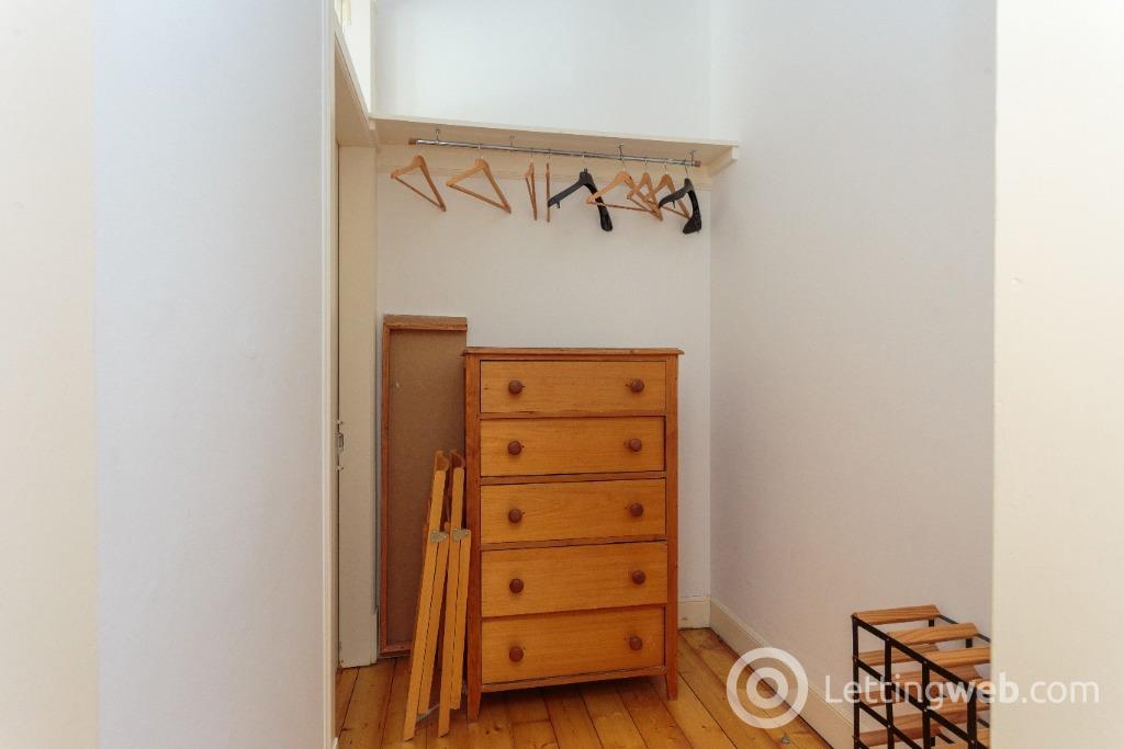 Property to rent in Comely Bank Street, Edinburgh, EH4