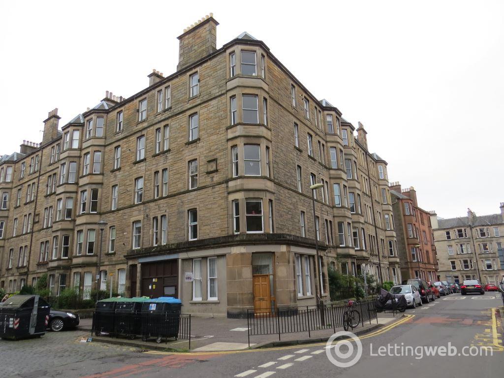 Property to rent in Bruntsfield Avenue, Edinburgh, EH10