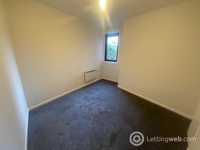 Property to rent in Saughtonhall Drive, Edinburgh, EH12