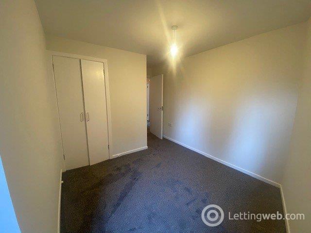 Property to rent in Saughtonhall Drive, Edinburgh, EH12