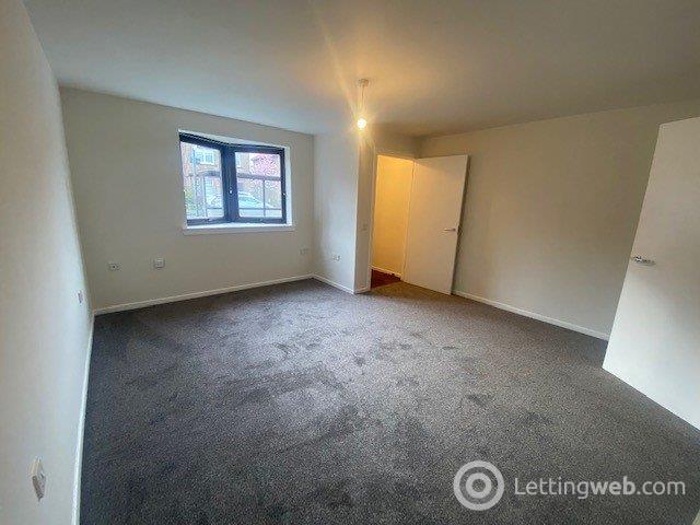 Property to rent in Saughtonhall Drive, Edinburgh, EH12
