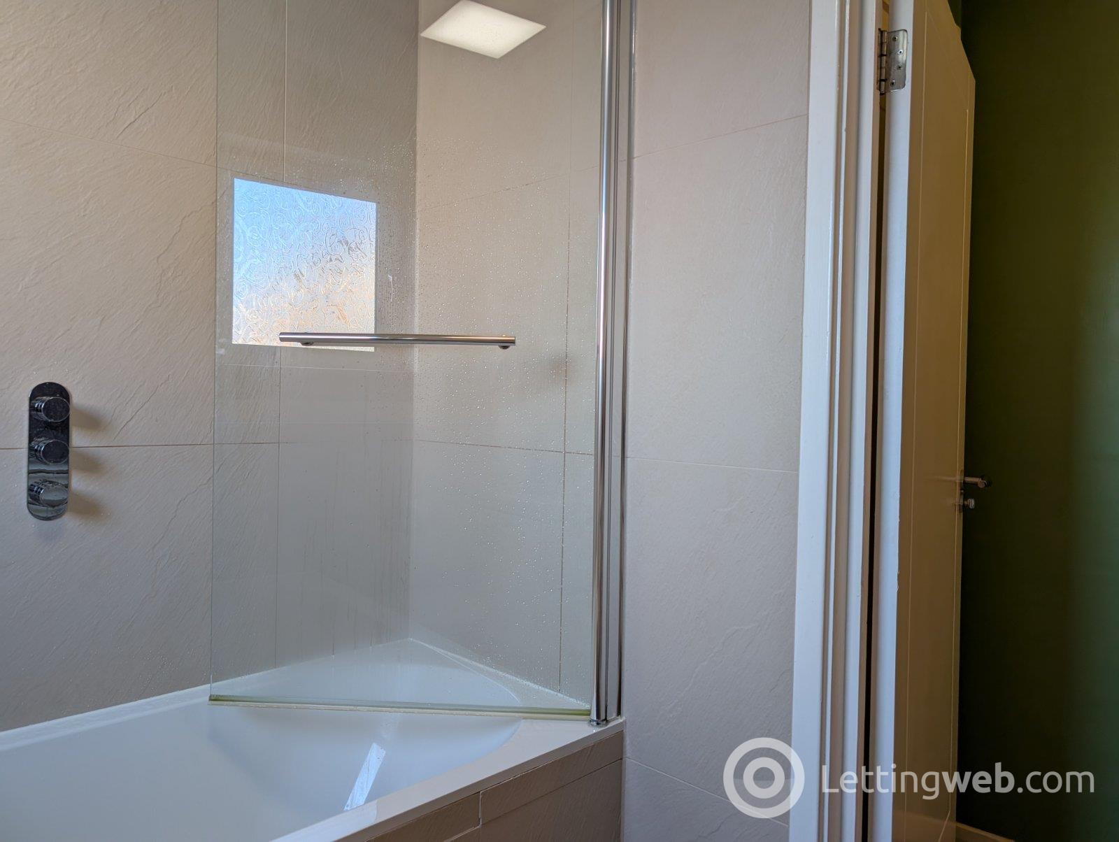 Property to rent in Rose Park, Edinburgh, Midlothian, EH5