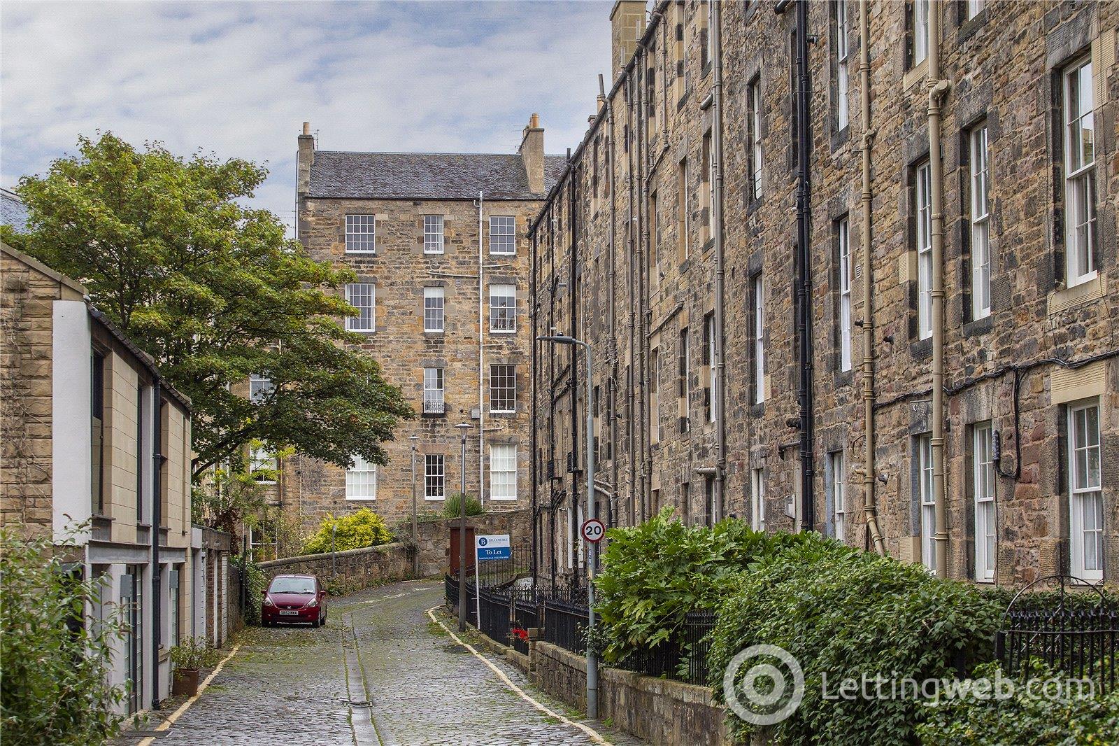 Property to rent in Cumberland Street Lane North East, Edinburgh, EH3