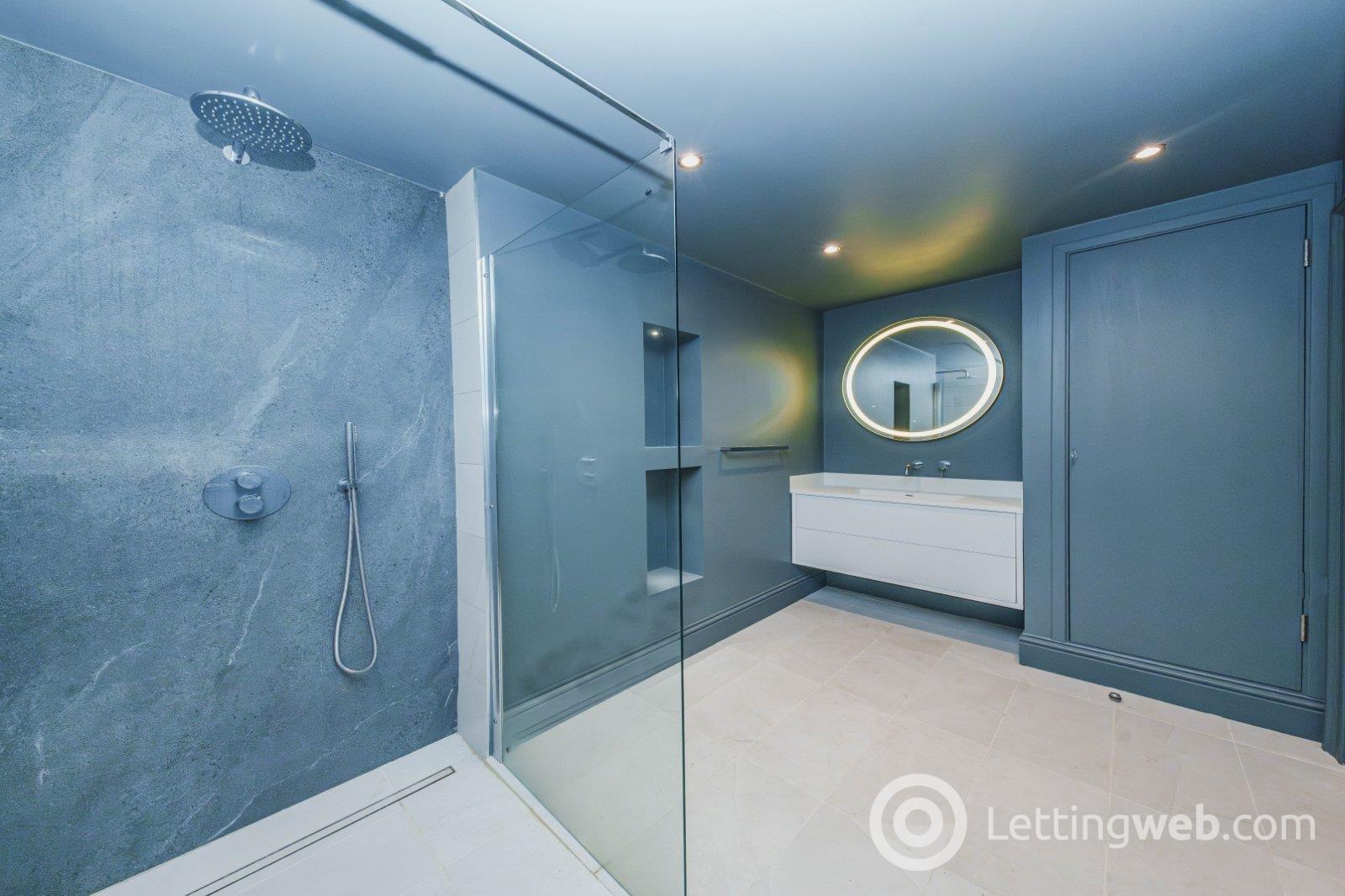 Property to rent in Albany Street, Edinburgh, Midlothian, EH1