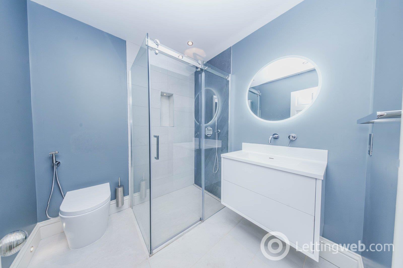 Property to rent in Albany Street, Edinburgh, Midlothian, EH1