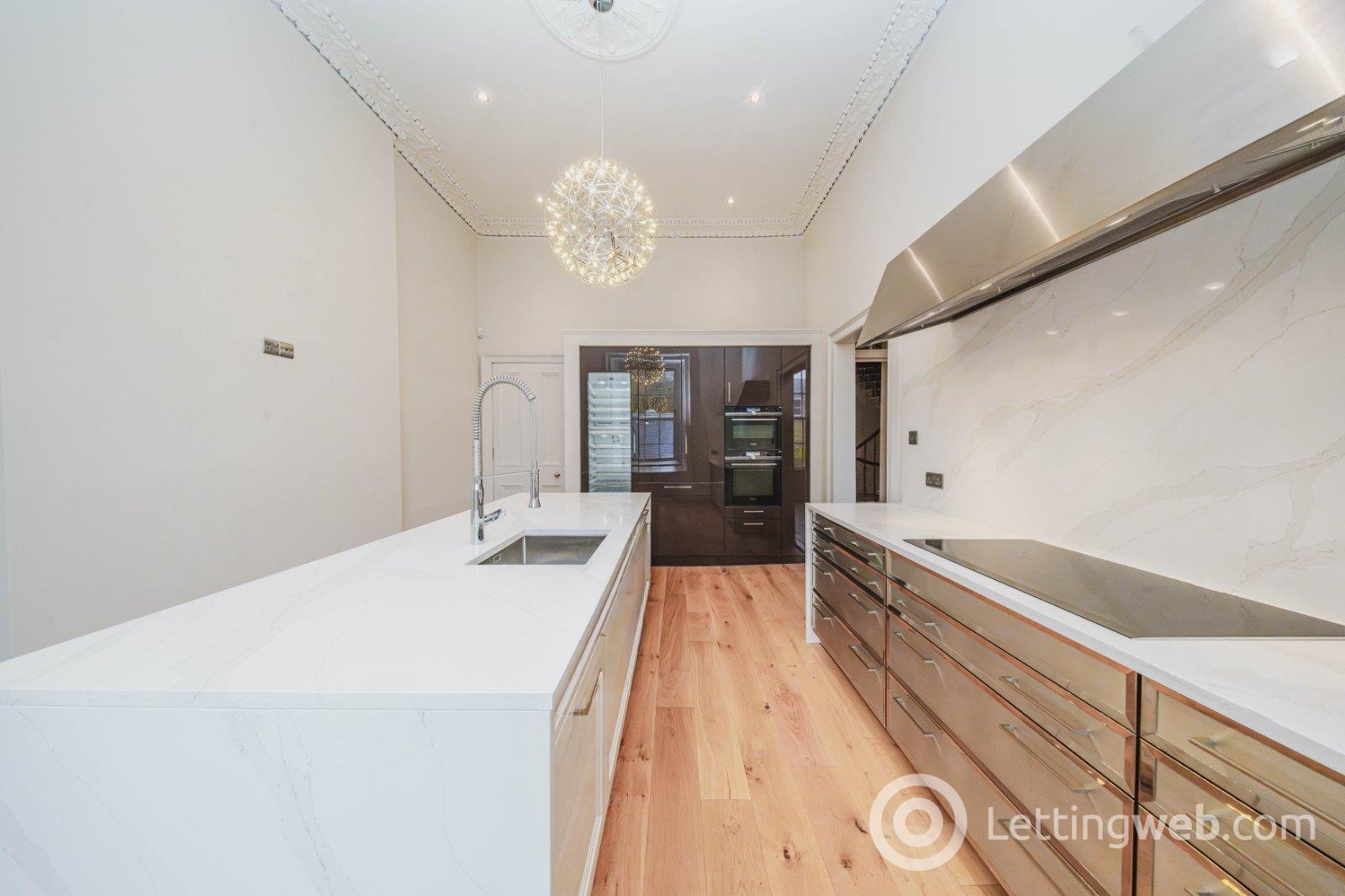 Property to rent in Albany Street, Edinburgh, Midlothian, EH1