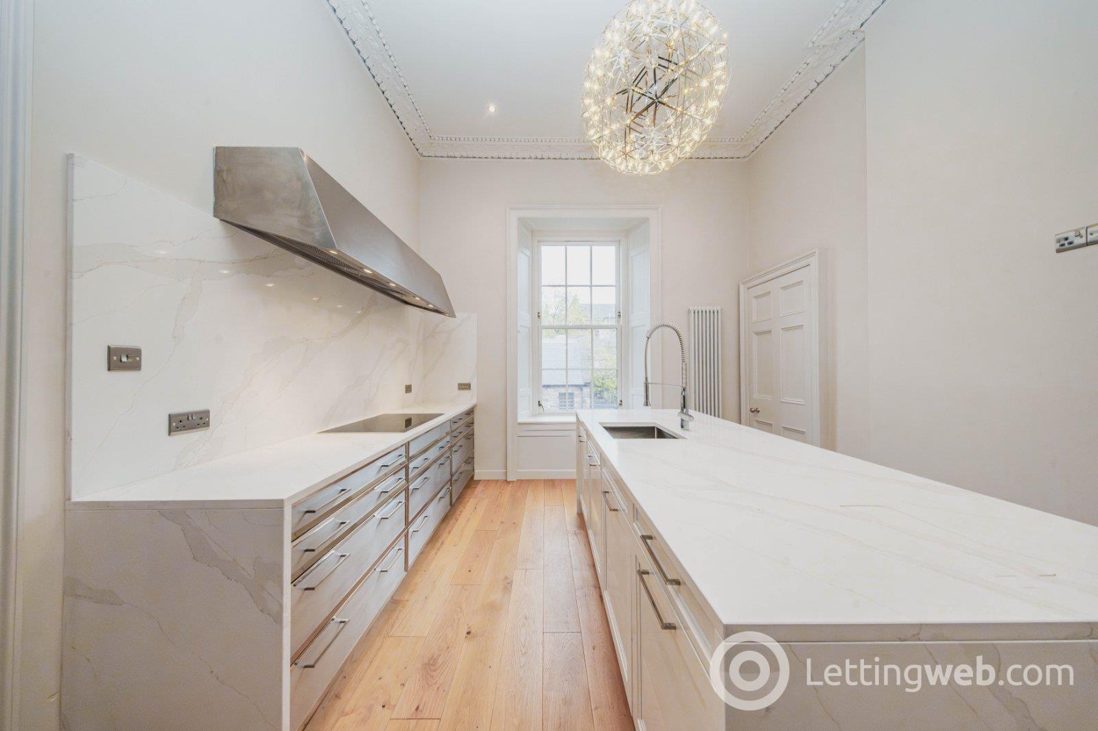 Property to rent in Albany Street, Edinburgh, Midlothian, EH1