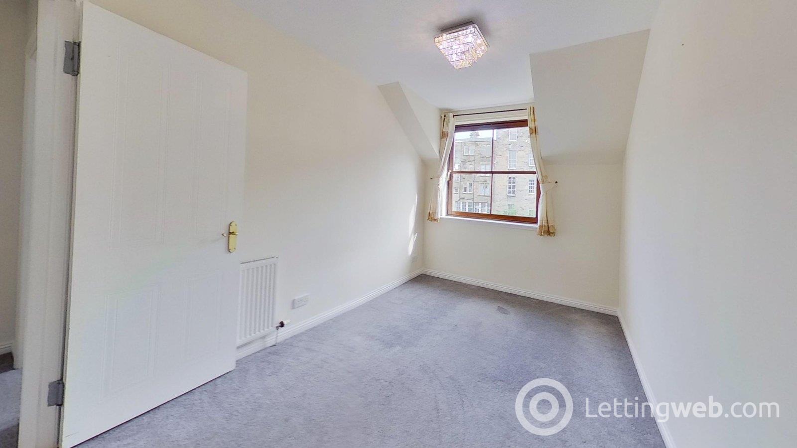 Property to rent in Huntingdon Place, Edinburgh, EH7