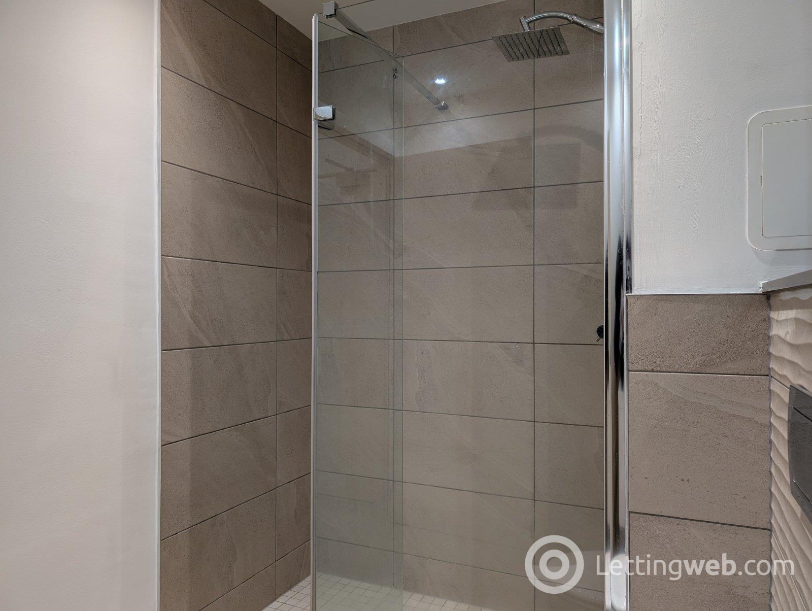 Property to rent in St Vincent Place, EH3