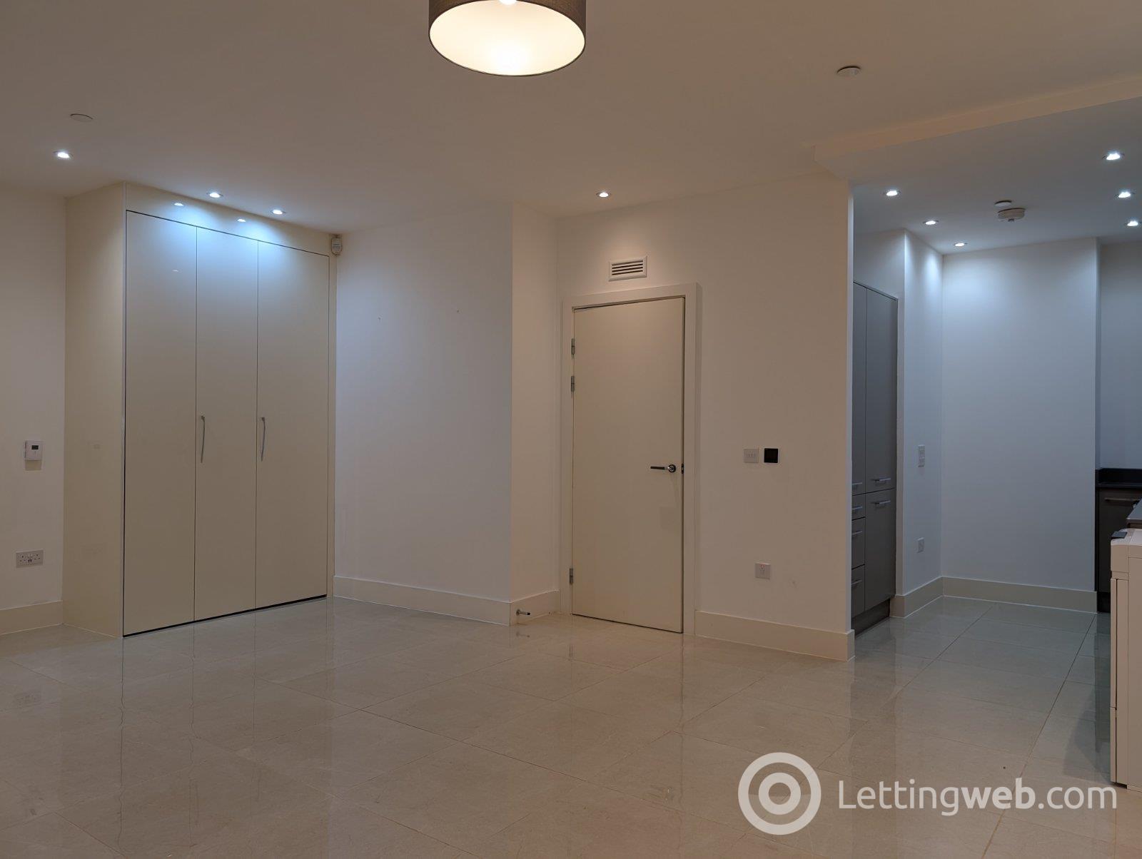 Property to rent in St Vincent Place, EH3