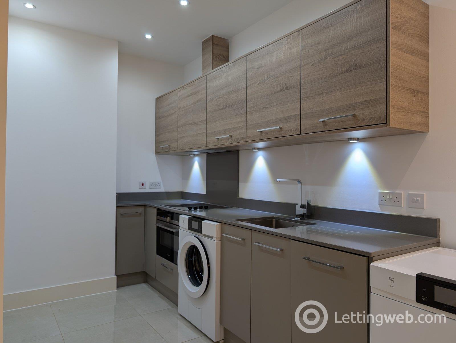 Property to rent in St Vincent Place, EH3