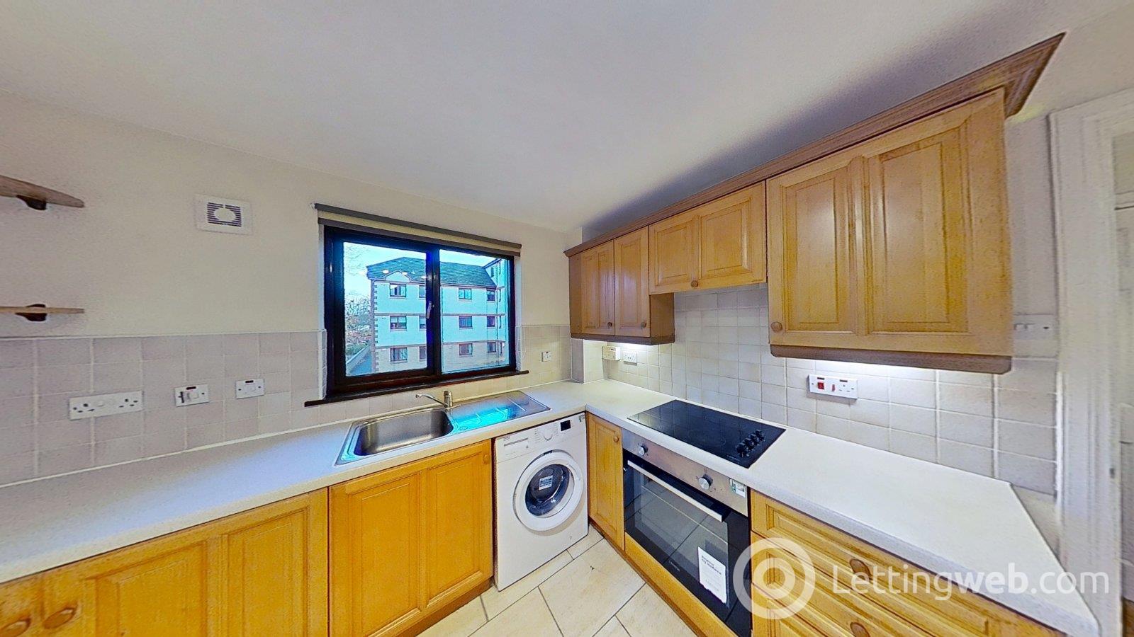 Property to rent in South Elixa Place, Edinburgh, EH8