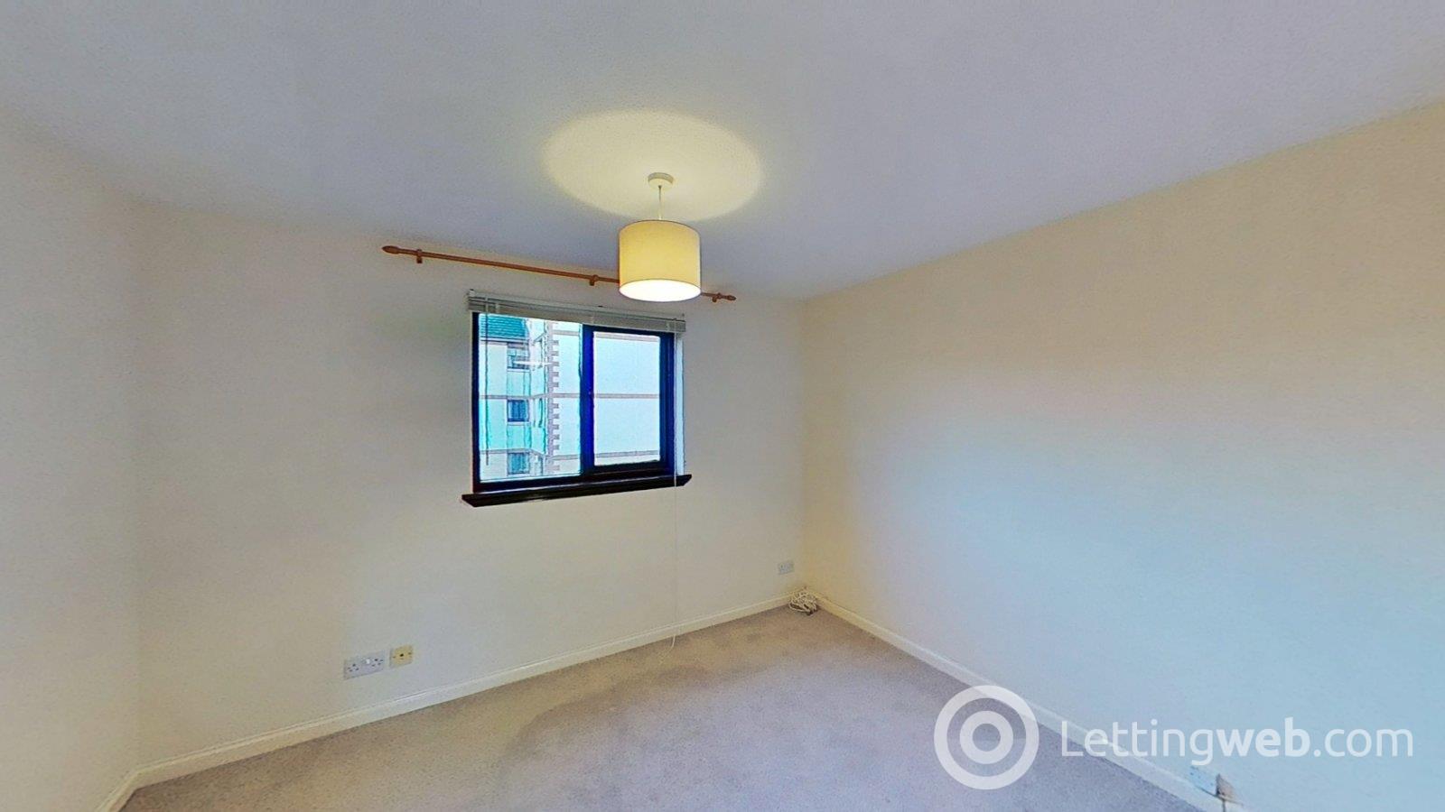 Property to rent in South Elixa Place, Edinburgh, EH8