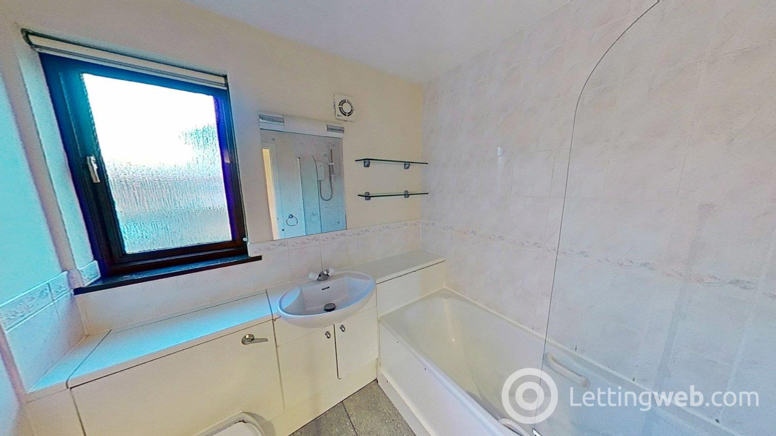 Property to rent in South Elixa Place, Edinburgh, EH8