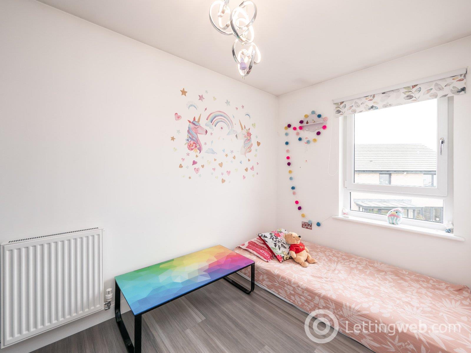 Property to rent in Meadowsweet Drive, Edinburgh, EH4