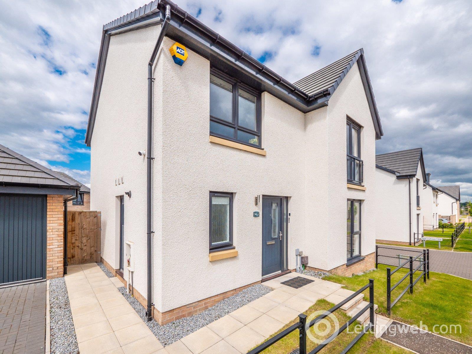 Property to rent in Meadowsweet Drive, Edinburgh, EH4