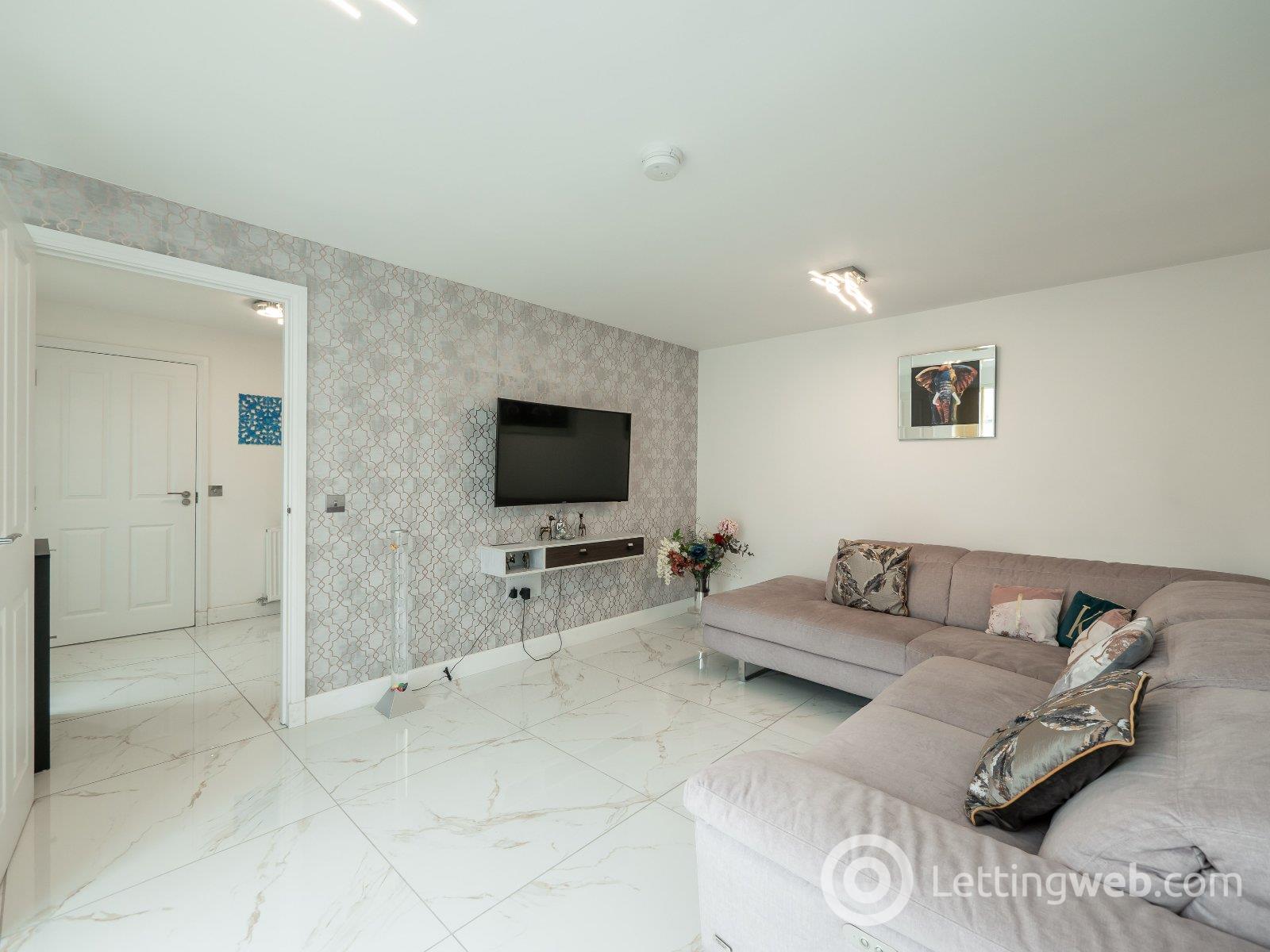 Property to rent in Meadowsweet Drive, Edinburgh, EH4