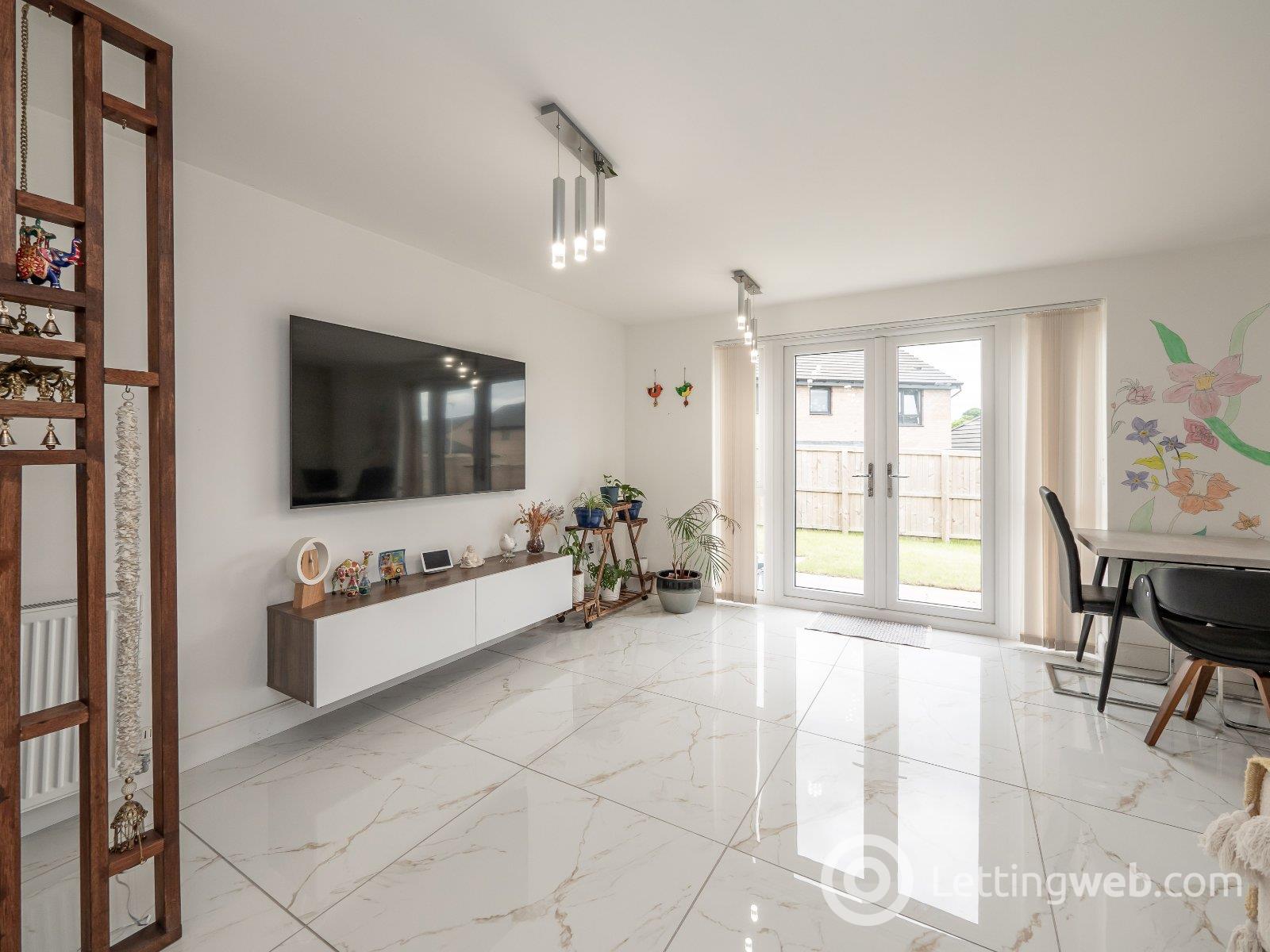 Property to rent in Meadowsweet Drive, Edinburgh, EH4