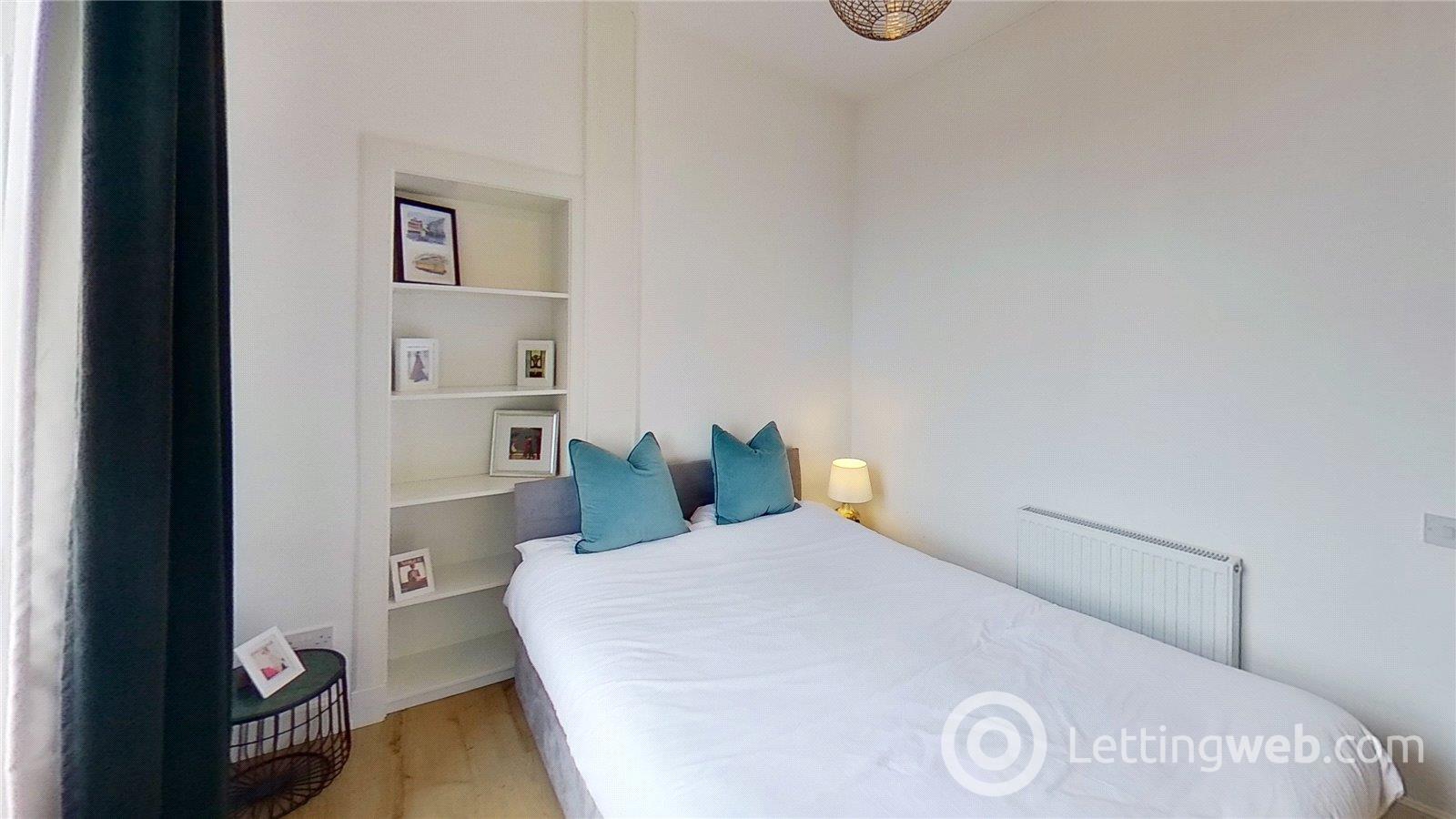 Property to rent in St Peter's Place, Edinburgh, EH3