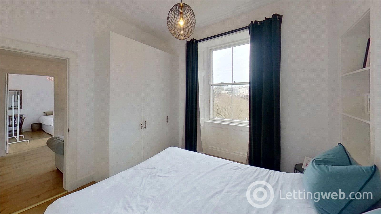 Property to rent in St Peter's Place, Edinburgh, EH3