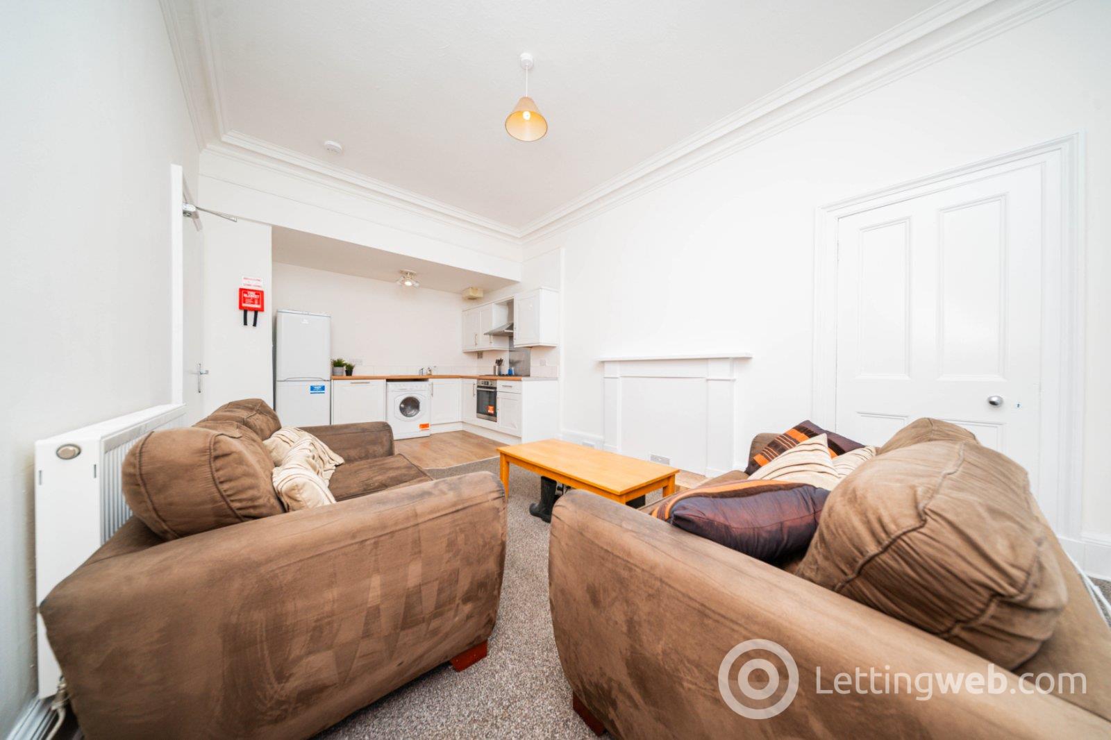 Property to rent in (1f2) Montague Street, Edinburgh, EH8