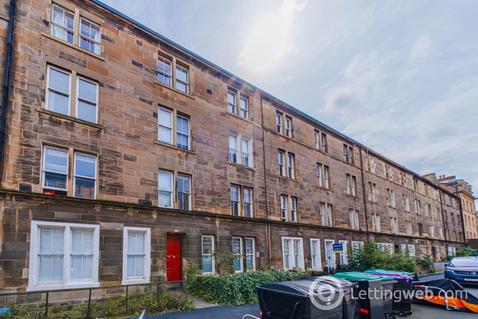 Property to rent in (1f2) Montague Street, Edinburgh, EH8