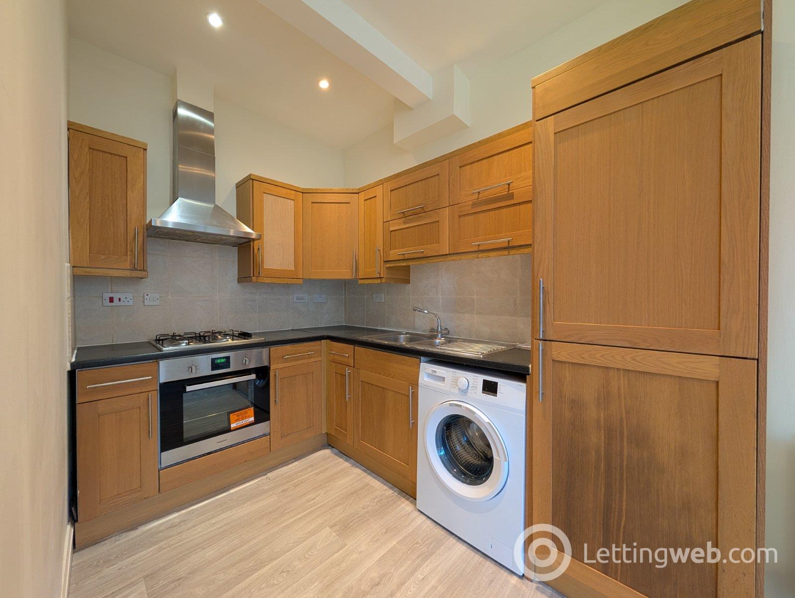 Property to rent in Dalgety Avenue, Meadowbank, Edinburgh, EH7