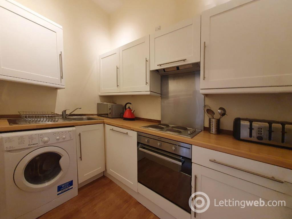 Property to rent in Brunswick Street, Edinburgh, EH7