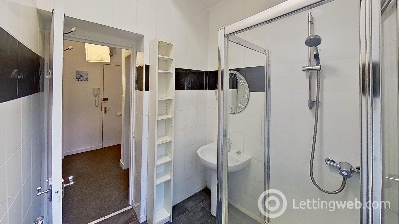 Property to rent in Yeaman Place, Edinburgh, EH11