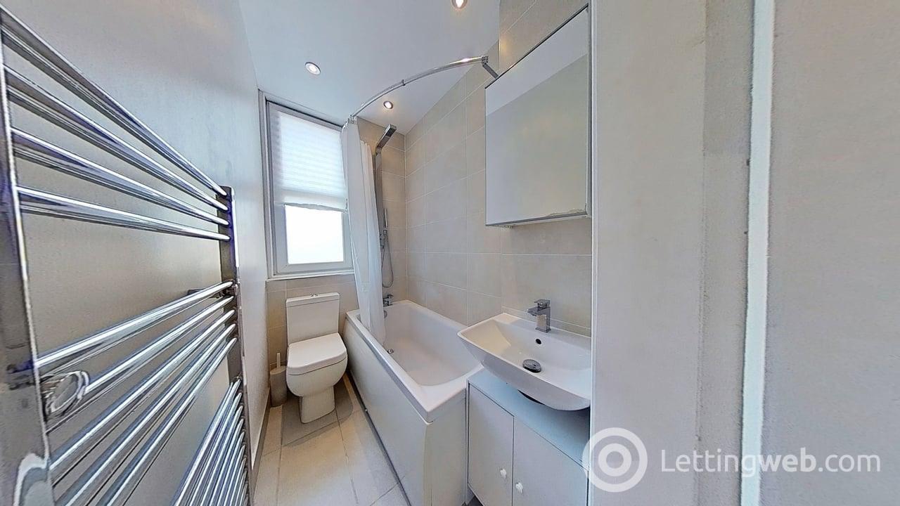 Property to rent in Broughton Road, Edinburgh, EH7