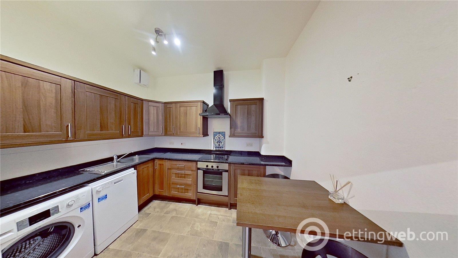 Property to rent in Albert Street, Edinburgh, EH7
