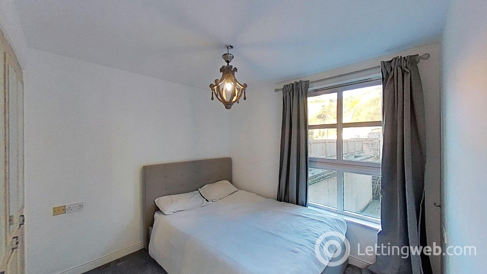 Property to rent in Old Tolbooth Wynd, Edinburgh, EH8