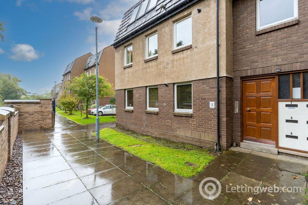 Property to rent in Ettrickdale Place, Edinburgh, EH3
