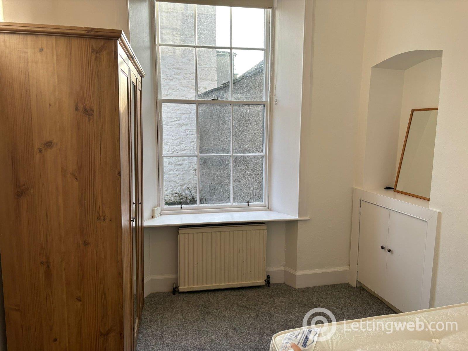 Property to rent in Canongate, Edinburgh, Midlothian, EH8