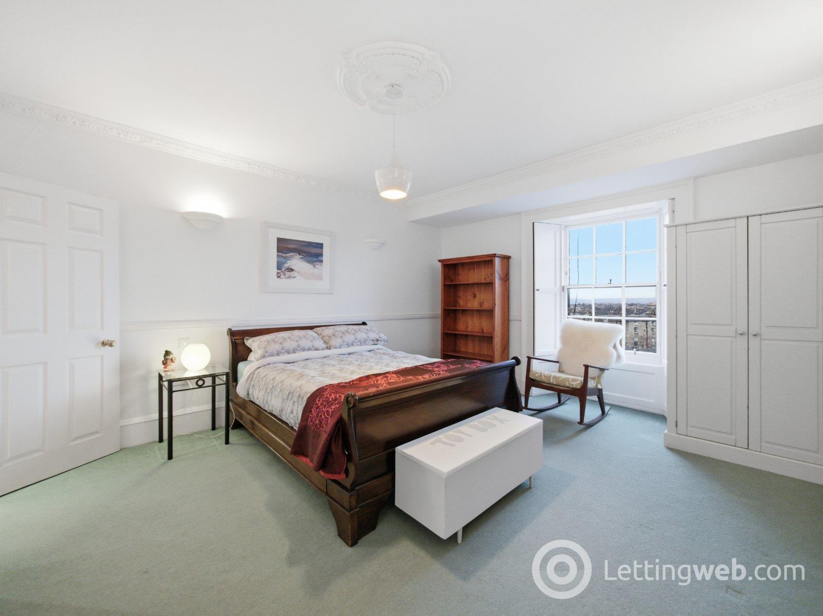 Property to rent in Albany Street, Edinburgh, EH1