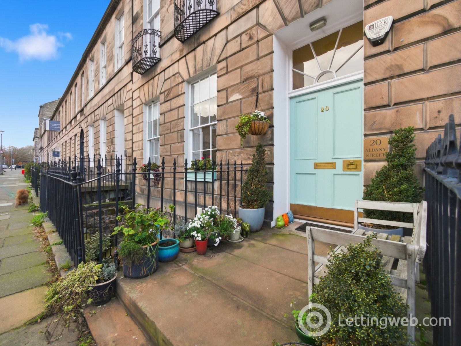 Property to rent in Albany Street, Edinburgh, EH1