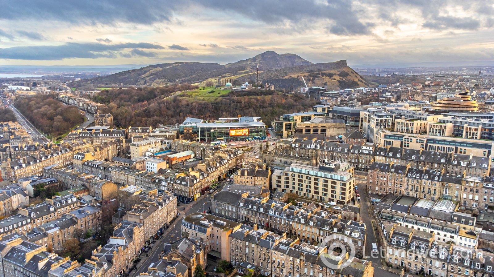 Property to rent in Albany Street, Edinburgh, EH1