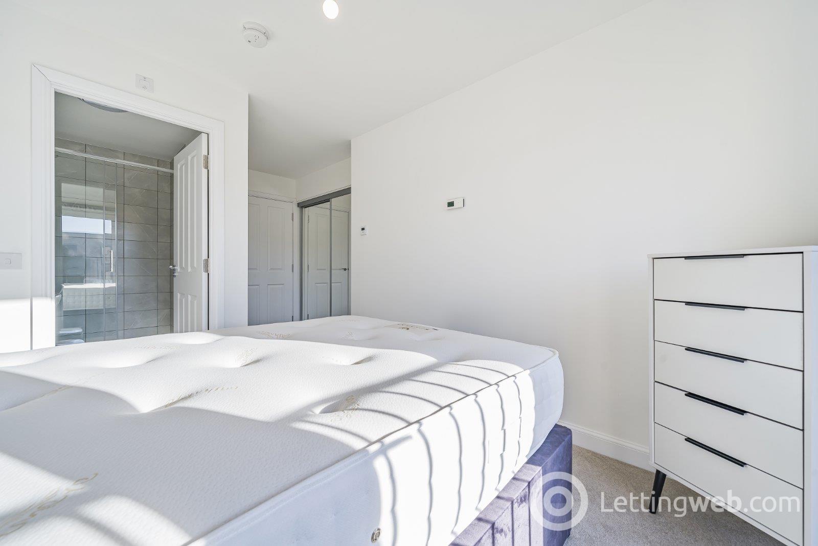 Property to rent in Kilpatrick Grove, Edinburgh, EH6