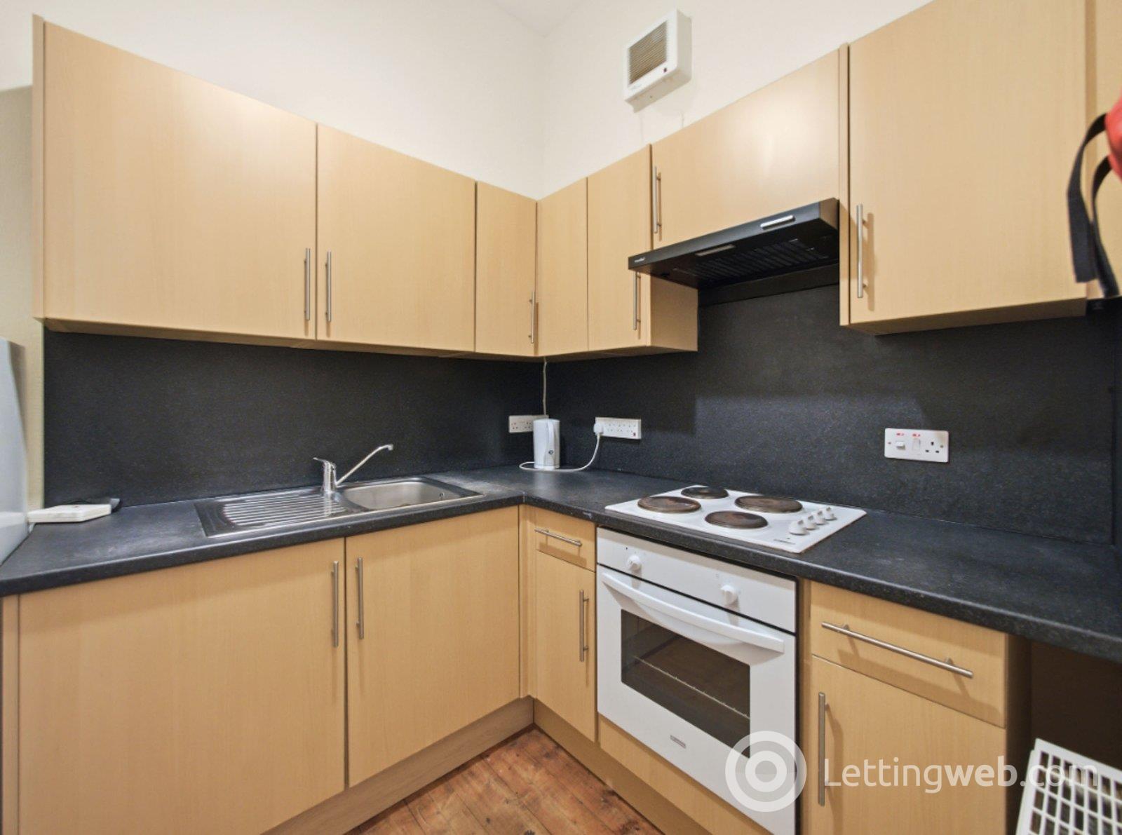 Property to rent in Spottiswoode Street, Edinburgh, EH9