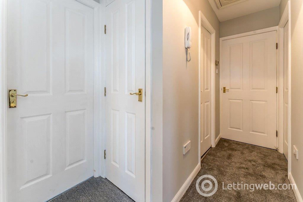 Property to rent in West Ferryfield, Edinburgh, EH5