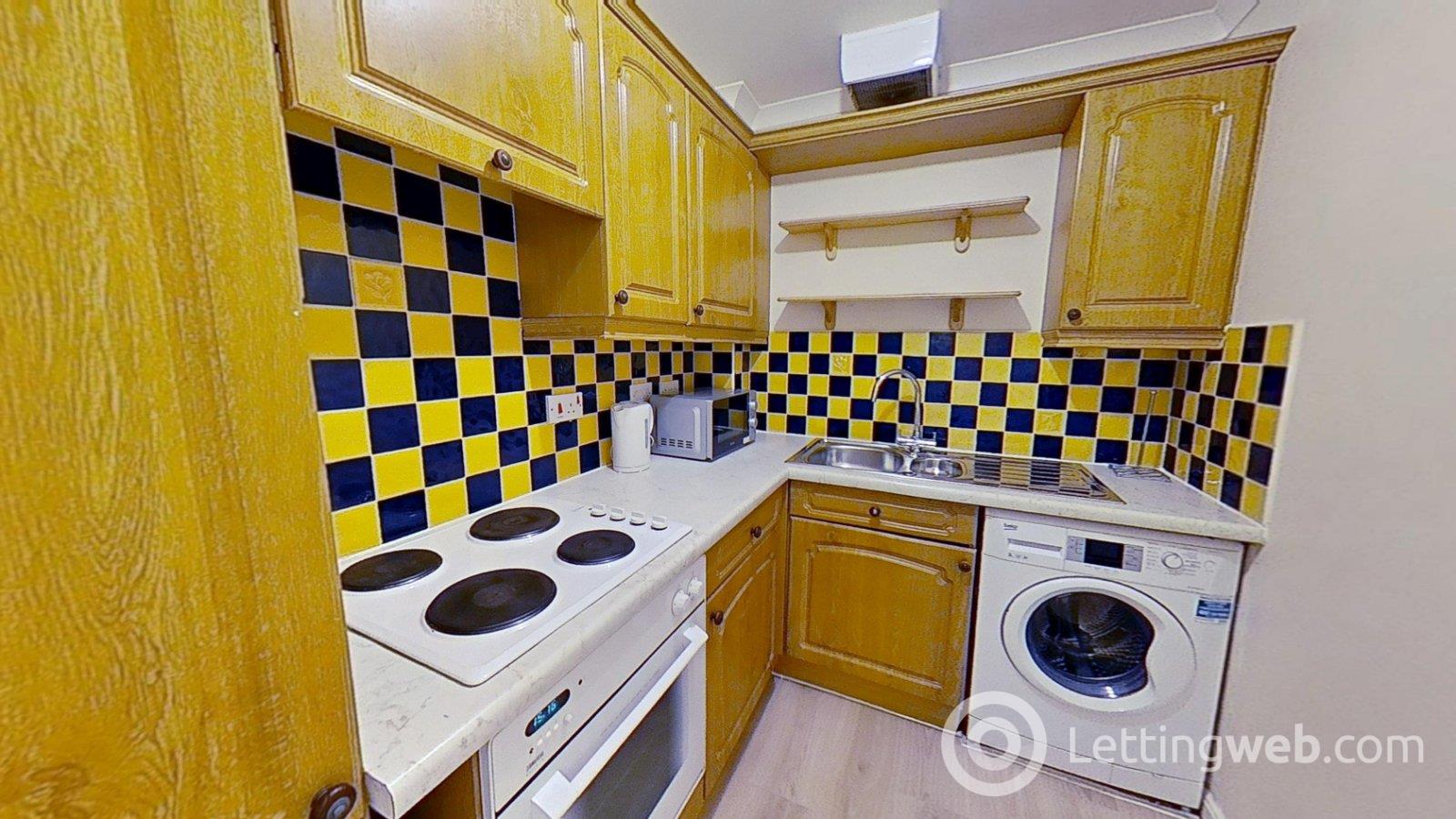 Property to rent in Millar Crescent, Edinburgh, EH10