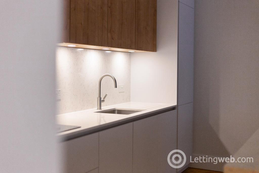 Property to rent in Elder Street, New Eidyn, Edinburgh, EH1