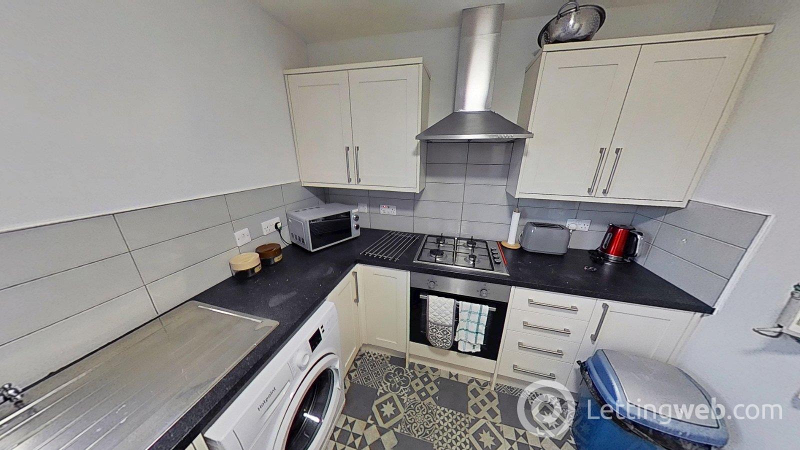 Property to rent in West Powburn, Edinburgh, EH9