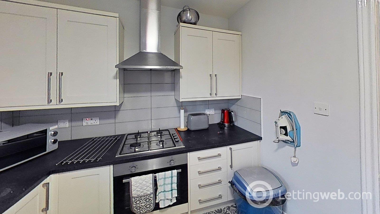 Property to rent in West Powburn, Edinburgh, EH9