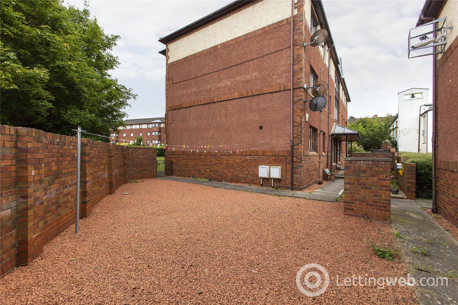 Property to rent in St Ninians Way, Edinburgh, EH21