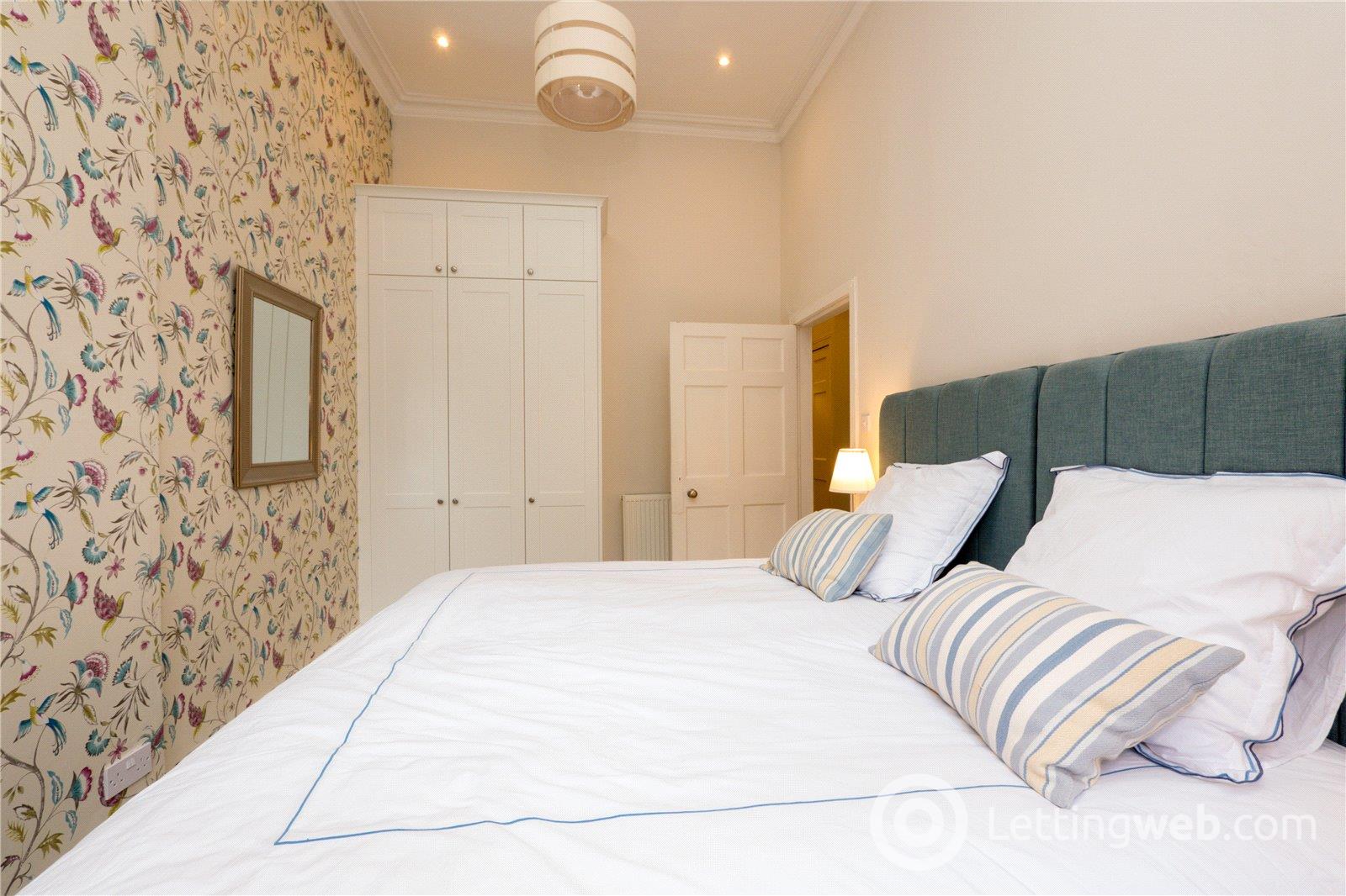 Property to rent in Broughton Place, Edinburgh, EH1