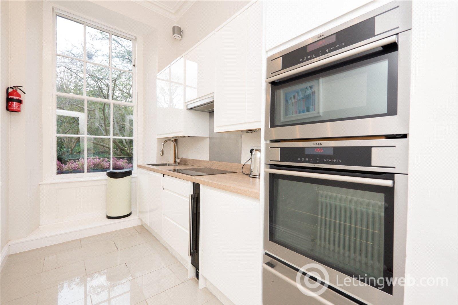 Property to rent in Broughton Place, Edinburgh, EH1